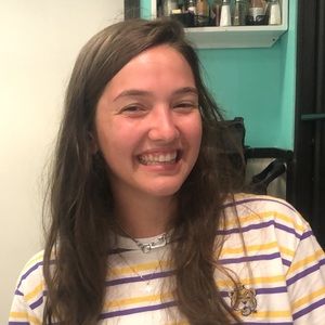 Meet your Posher, Kayla